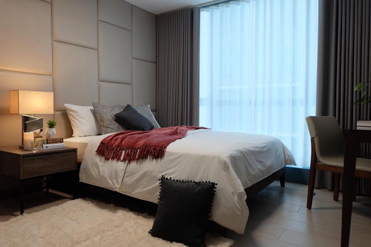 One Uptown Residence Taguig Kültér fotó
